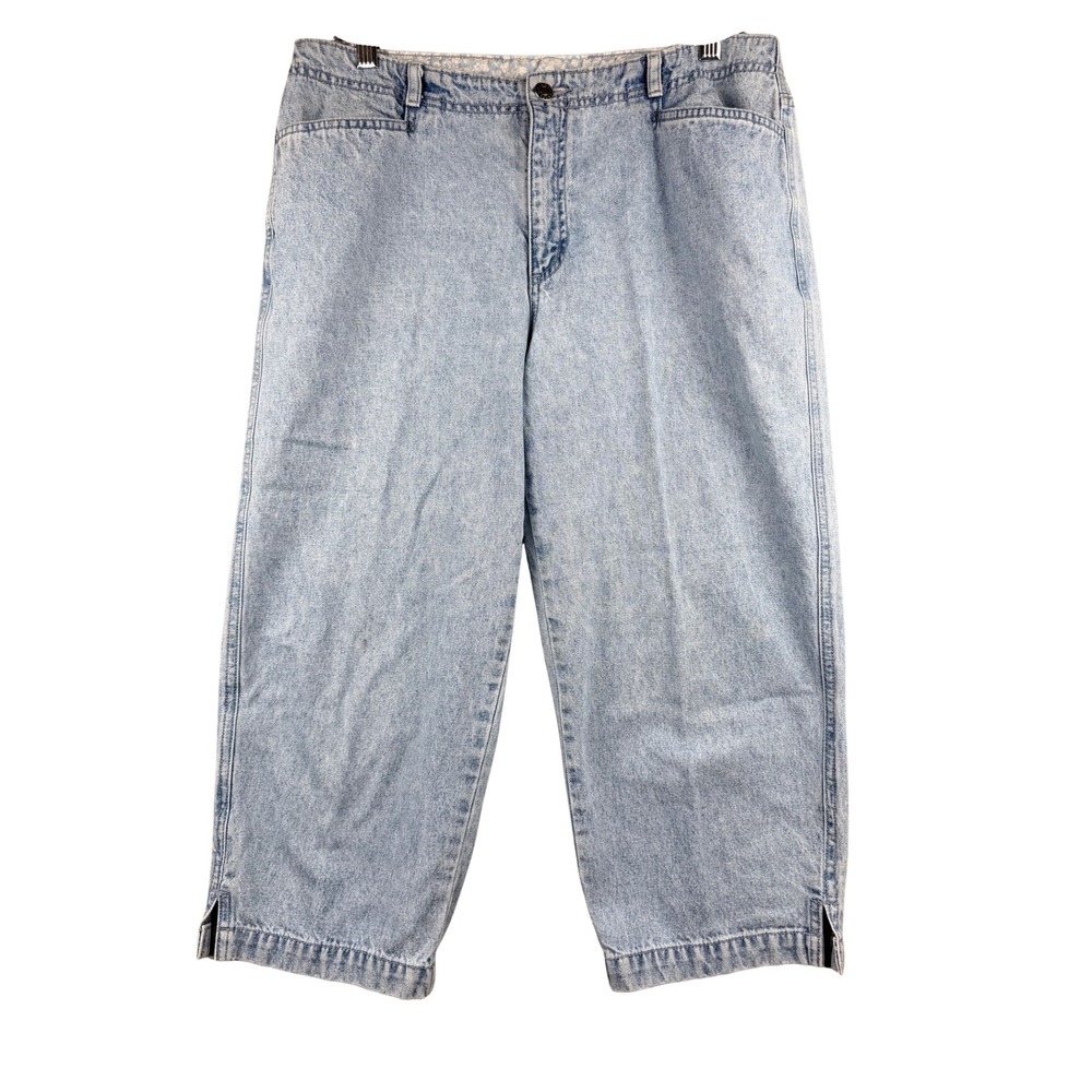 First Issue Liz Claiborne Vintage Acid Wash Cropped Jeans Light Blue Size 12